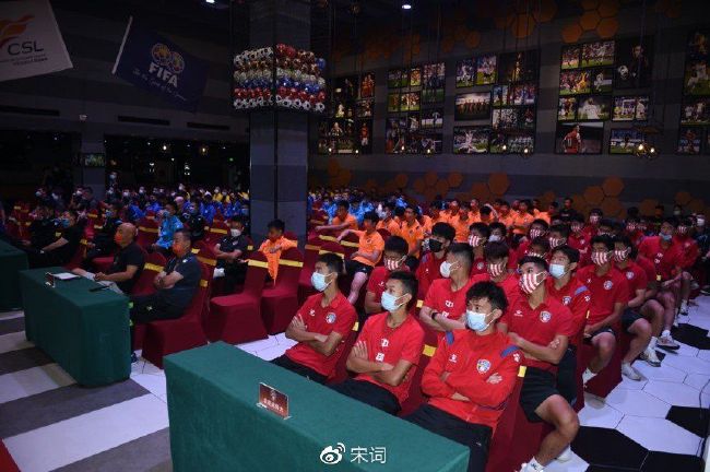 毛片网站免费观看